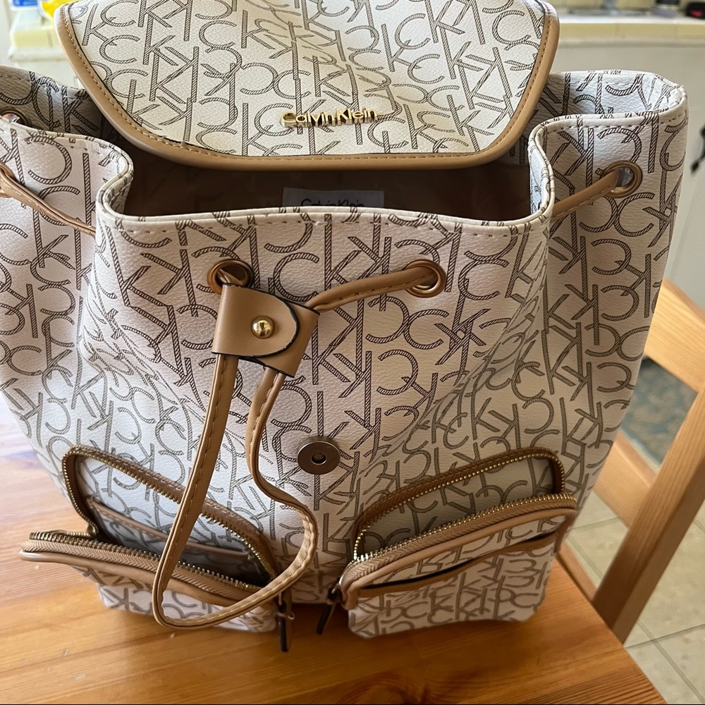 NWOT Calvin Klein vegan satchel backpack
